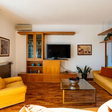 Il Raggio Di Sole By Interhome Apartament