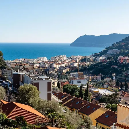 Apartamento Il Raggio Di Sole By Interhome