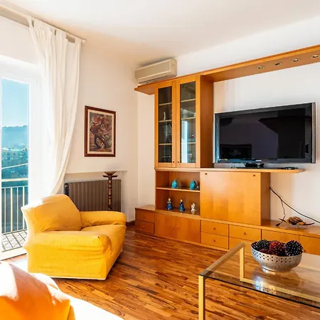 Apartamento Il Raggio Di Sole By Interhome *