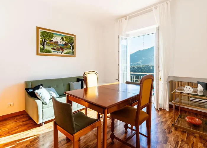 公寓 Il Raggio Di Sole By Interhome *