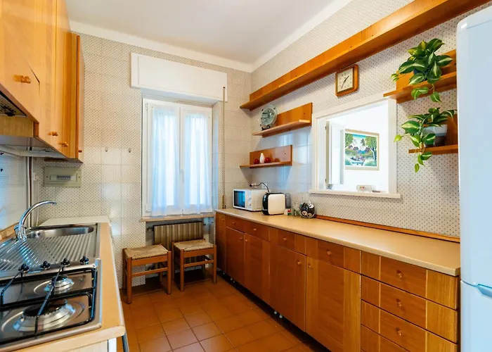 公寓 Il Raggio Di Sole By Interhome